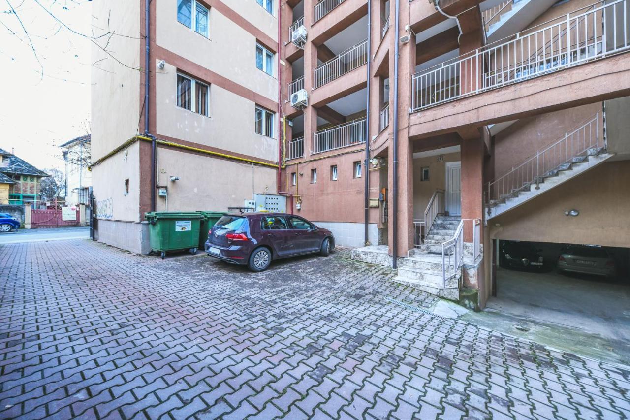 Charming 2 Bedroom Apartment Kaloşvar Dış mekan fotoğraf